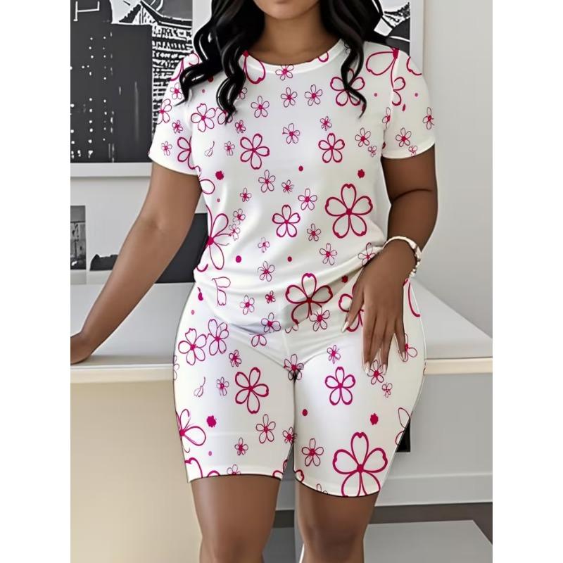 Completo da donna a maniche corte con pantaloncini