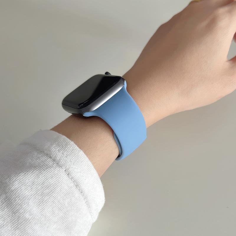 Straps For Watch 10 46 Mm 49mm 44 Mm 45mm 40mm 42mm 41mm 38mm Sport Bracelet iWatch Series 9 8 7 SE Ultra 2 Silicone Band