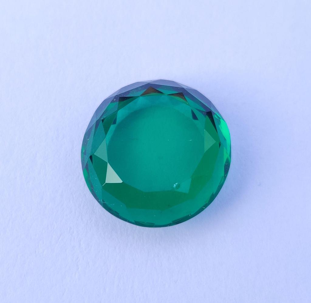 7.60 Carat Emerald Shade Round Cheeker Cut Glass Stone, Healing Glass Stone, Loose Glass Stone, 13x5 MM Size Round.