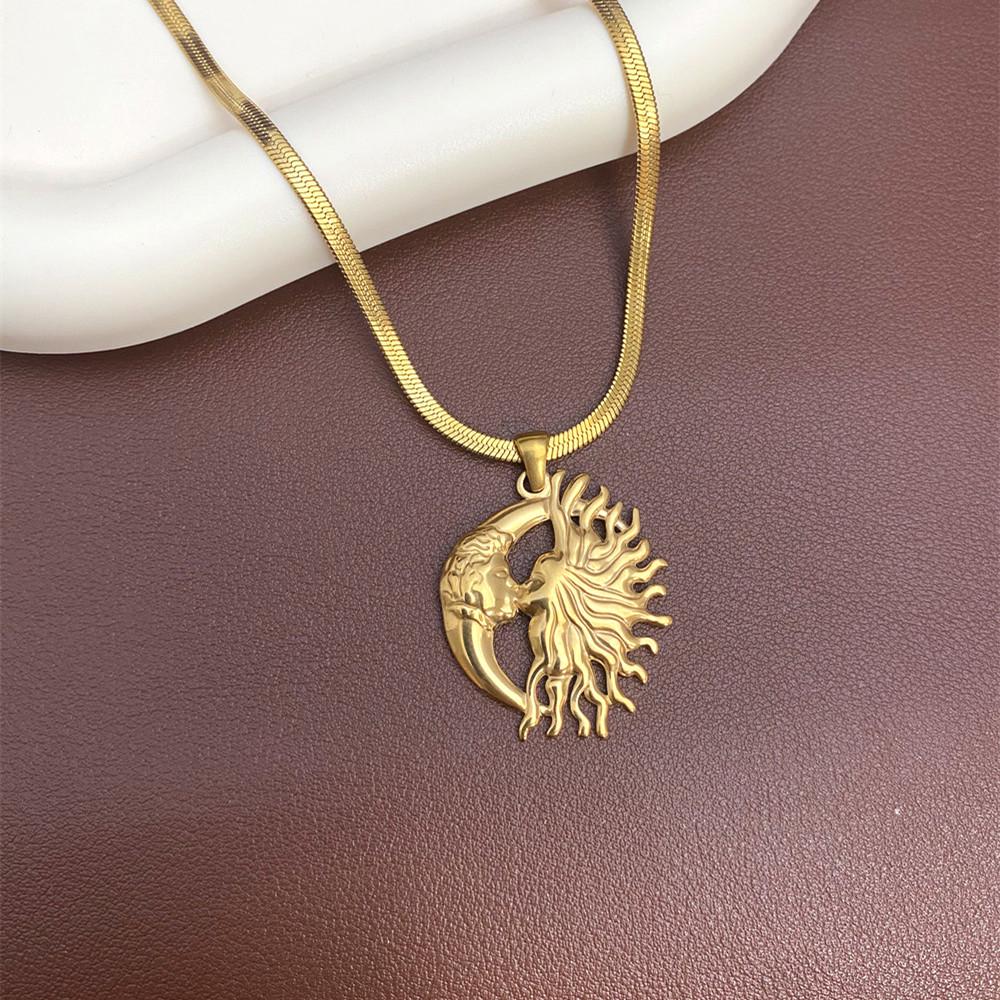 Gold-Plated Stainless Steel Moon and Sun Pendant Necklace for Women - Retro Titanium Steel Jewelry золотой