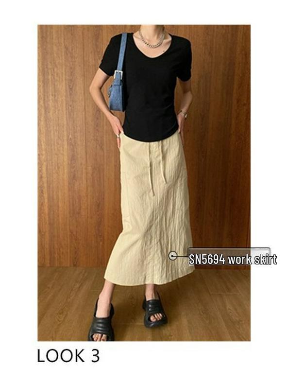 Sinan Kağıt Adam Lüks V Yaka Kısa Kollu; Pileli Bel, Dar Kesim, Düz Omuzlu Üst SN5745