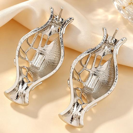 Unique Gift for Her 1 Pair Flower Vase Earrings Women, Retro Metal Hollow Shape DIY Dried Jewelry Earrings, Bouquets Floral Holder Wedding Prom