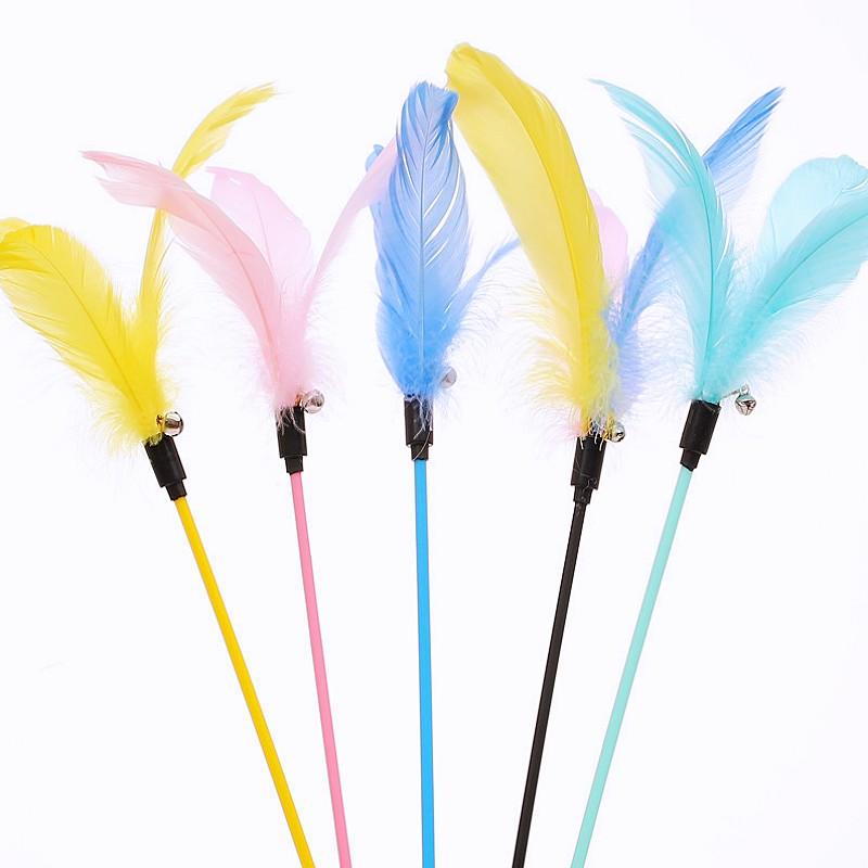 Cat Toy Feather Cats Teaser Stick Set Long Handle Cat Toys 5PCS Feather Sticks Bite-resistant Cats Toys with Bell Pet Products