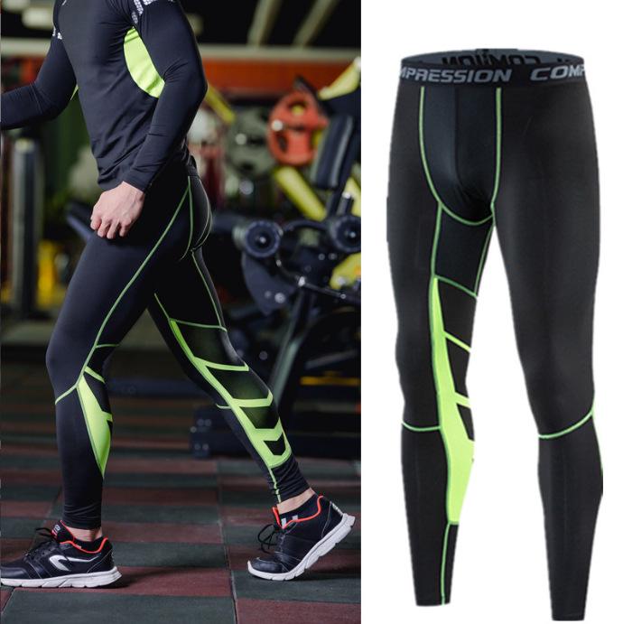 Schnelltrocknendes Kompressions-Sportset für Herren: Sommer Kurzarm-Top & Tights zum Laufen, Trainieren und Basketballspielen.