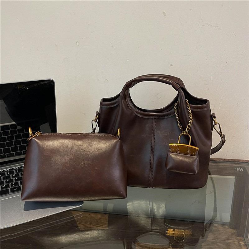 Versatile handbag bag, high-end commuter messenger tote bag, autumn and winter new retro casual shoulder bag