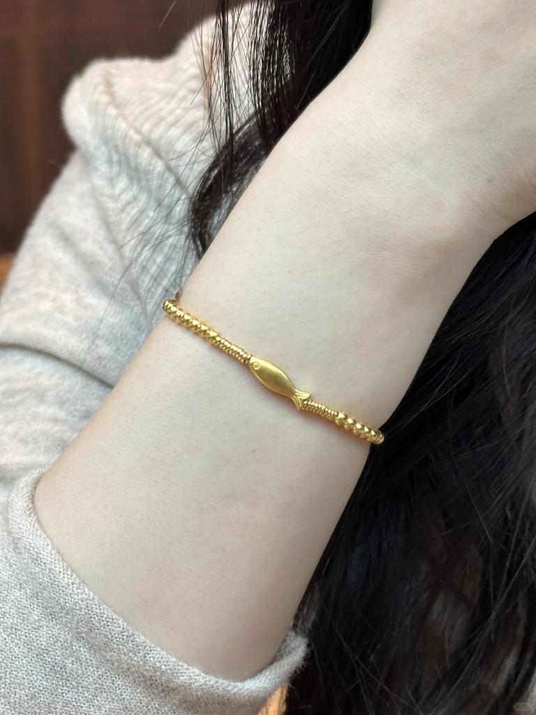 Transfer Koi Handornamente Goldperle Kleiner Fisch Armband für Damen 2024 Neuer Stil Goldperle Perlen Glücksbringer Armband Heißer Verkauf