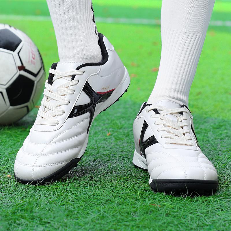 High Quality Mens Soccer Shoes Non-Slip Turf Soccer Boots for Men Non-slip Indoor Training Football Boots Chuteira Campo