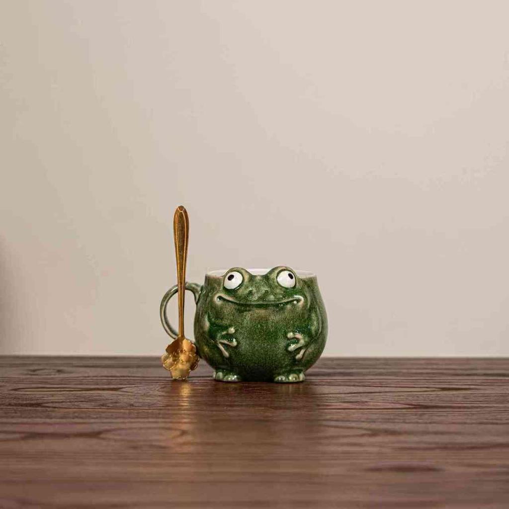 Funny Ceramic Frogs Shaped Coffee Mug With Handle And Spoon Cartoon Forg Porcelain Mug Breakfast Milk Tea Cup