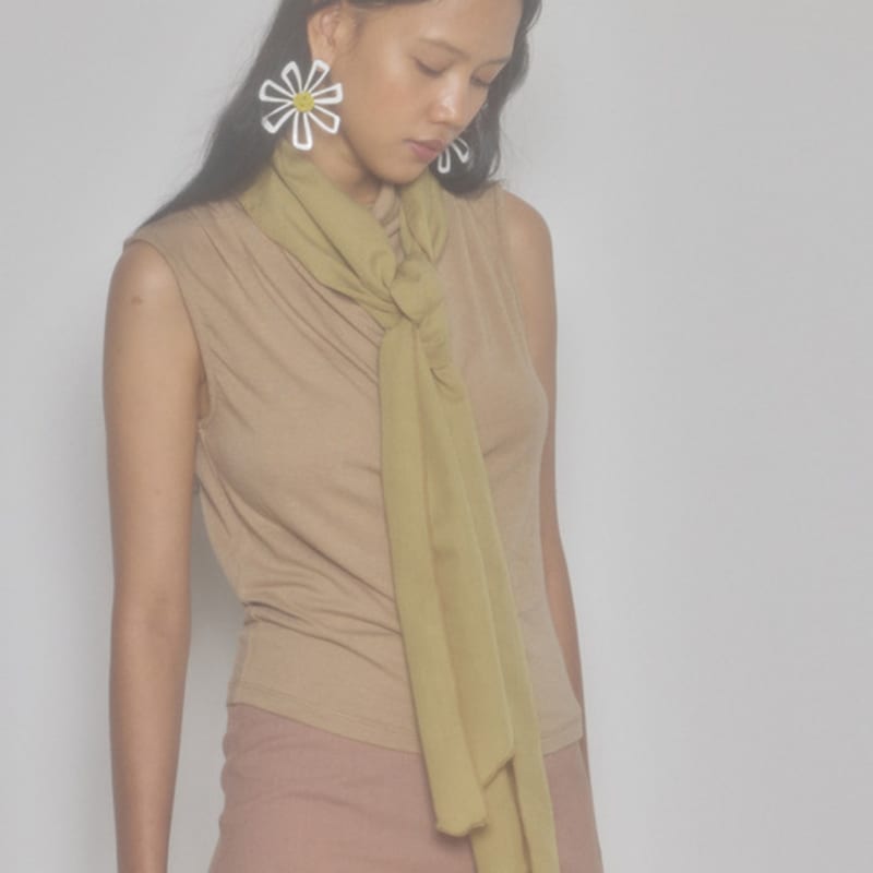 jijivisha Iris scarf (mustard)