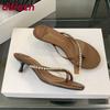 Fashion Female Low Heel Flip flops Slides Slippers Shoes For Women Luxury Fashion Rhinestones Ladies Heeled Slippers Sandals Shoes Pumps