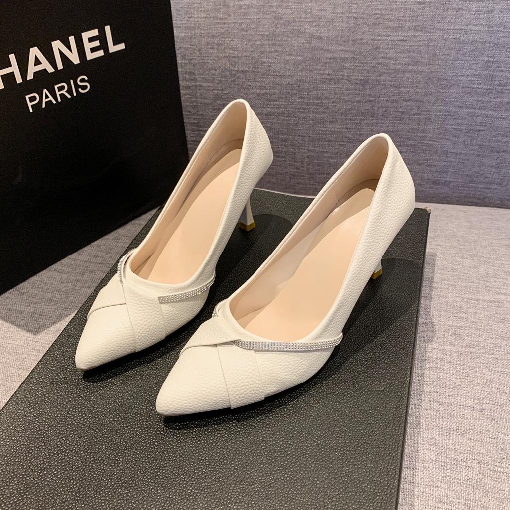 Fashion Ladies' High Heels 2025 Autumn New Style Sexy Thin Heel Pointed Water Diamond Shallow Mouth Work Shoe Banquet Elegant High Heels