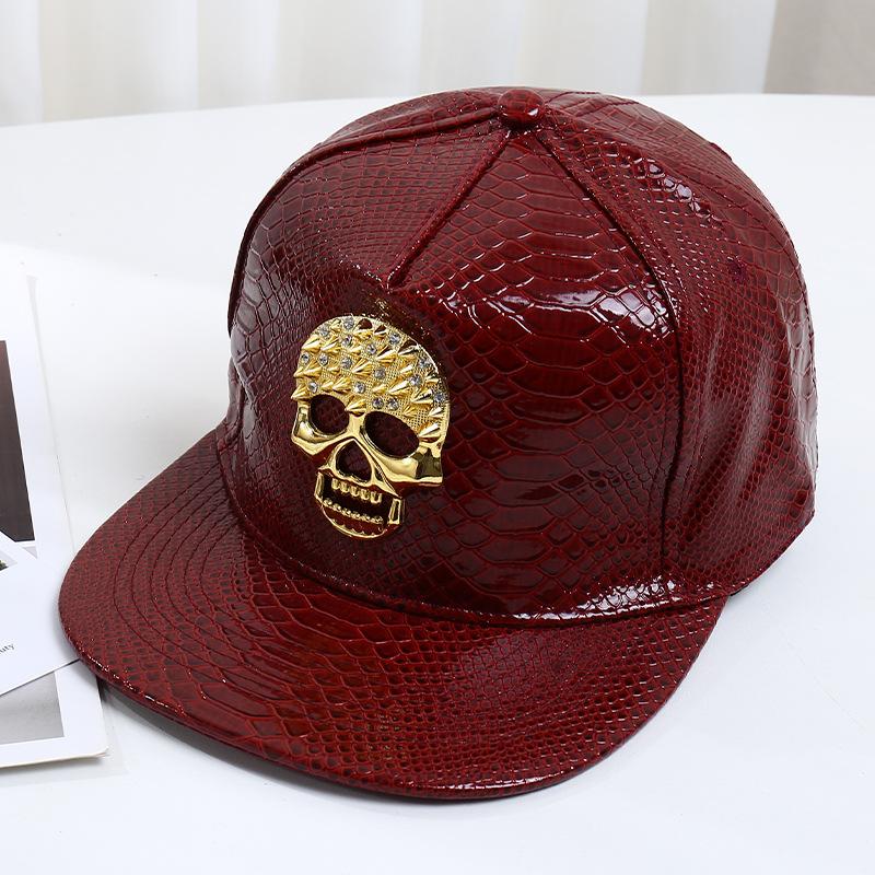 Cappellino da baseball in pelle PU con motivo coccodrillo, nuovo modello primaverile, cappellino trendy hip hop con teschio incrociato, visiera piatta