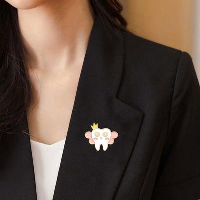 Cartoon Oral Health Smalt Pin Legrační tvar zubu Brož Zubař Lapel Odznak Kabát Taška Příslušenství Šperky Dárek