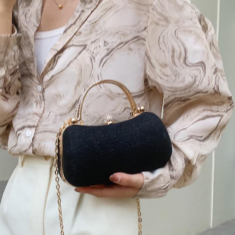 Süße kleine PVC-Schulter-Umhängetaschen für Frauen Hit Luxus-Party-Handtaschen und Geldbörsen weibliche Reisekupplung