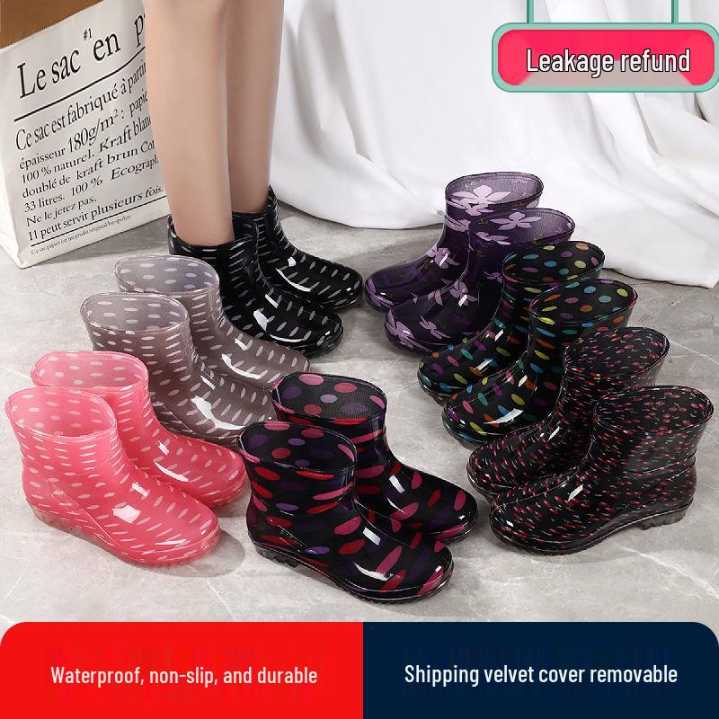 Women's Fashion Non-Slip Short Rain Boots, Waterproof Outdoor Rubber Shoes with Warm Cotton Lining.