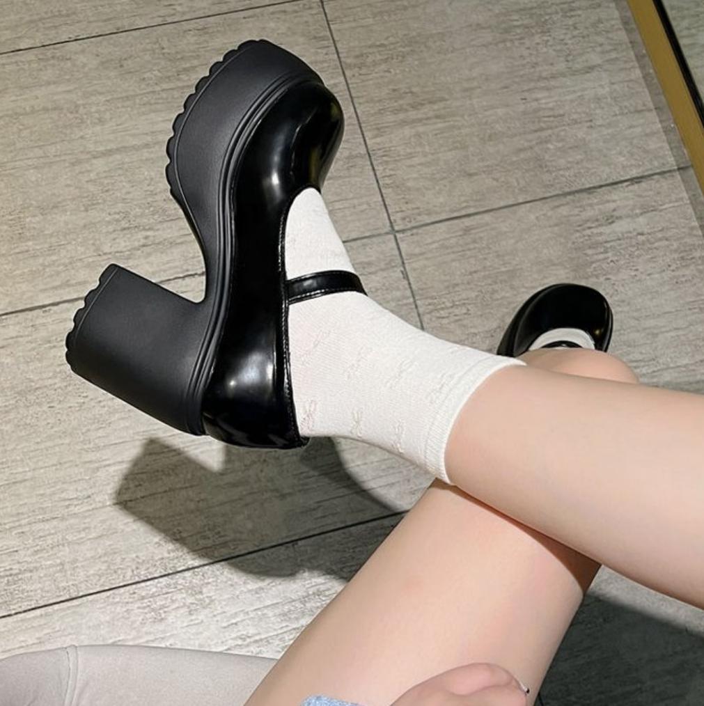 Klobige Plateau-High Heels Pumps Damen Frühling 2025 PU-Leder Knöchelriemen Mary Jane Schuhe Frau Dicke Ferse Weiß Lolita Schuh
