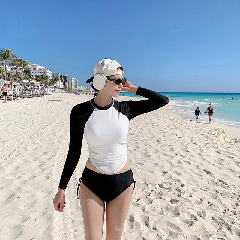 

Black & White Colorblock Long Sleeve Slimming Sports Two-Piece Swimsuit M чорний