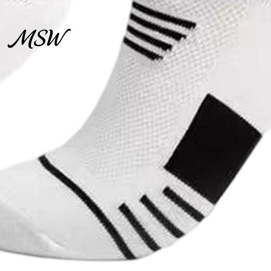 Outdoor Training Socks 1 Pair Men's Crew Socks, Moisture Wicking Athletic Running for Exercise Soft Workout Casual Thin Sports Gym Comfortable