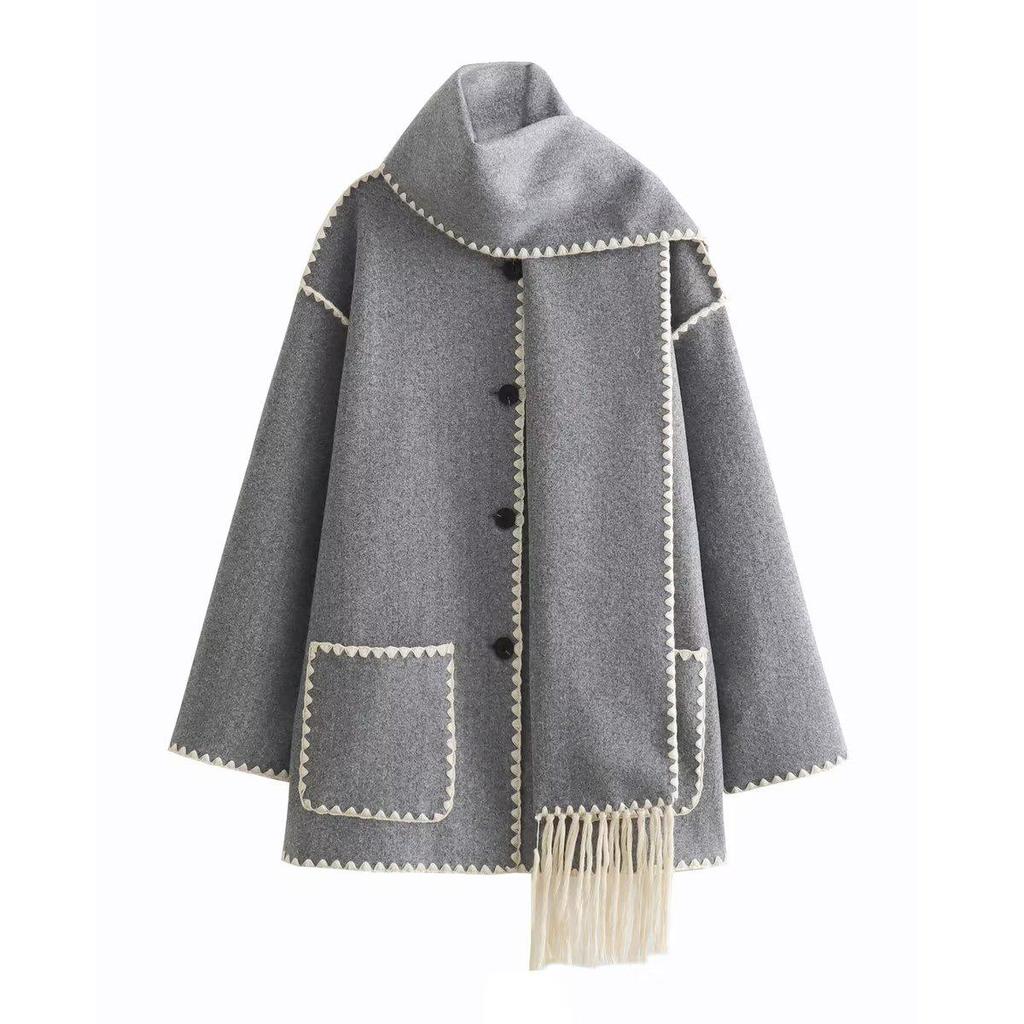 Autumn 2023 Women's Cross-Border Street Fashion Woolen Coat with Scarf Embellishments.