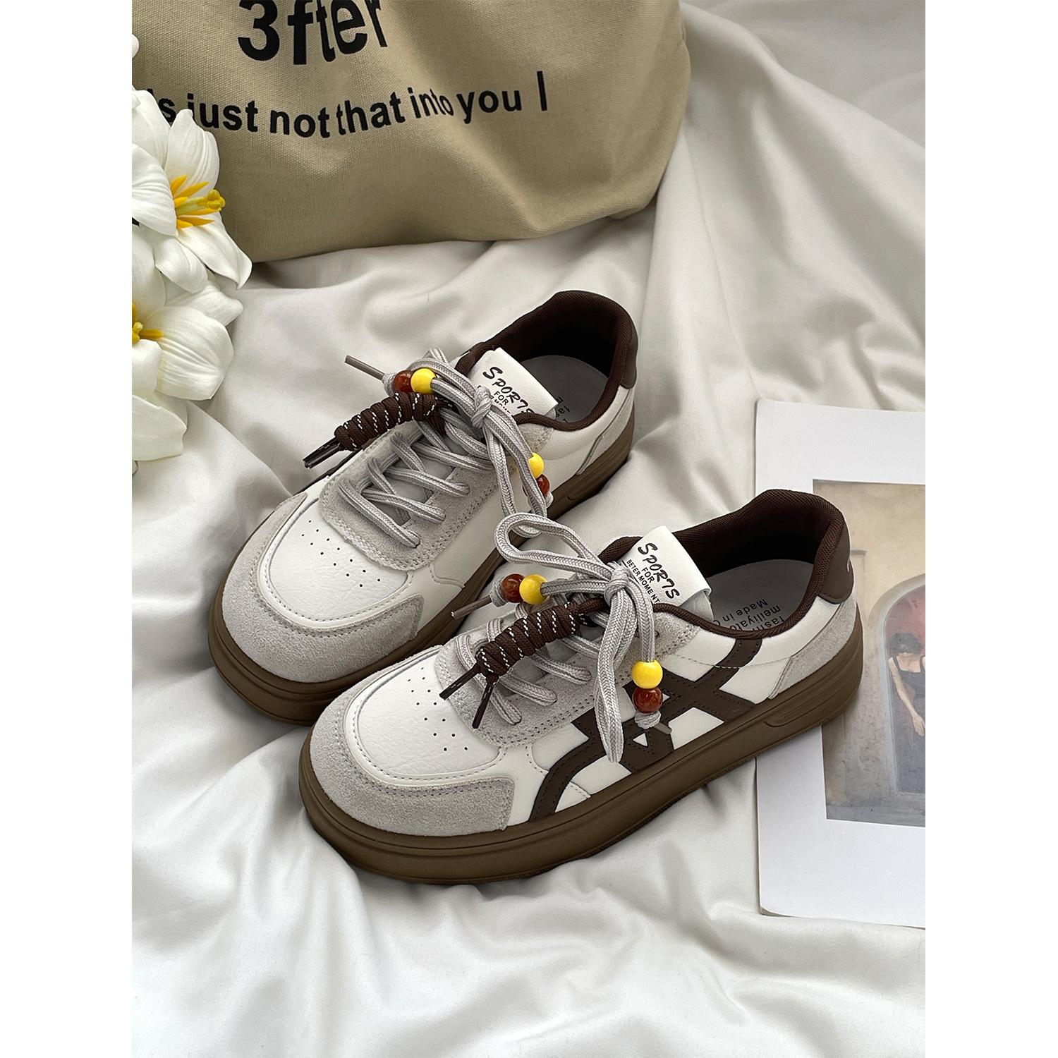 

Retro color matching platform beaded German training shoes women s 2025 new round head lace-up fashion versatile casual sports board 35 бежевий