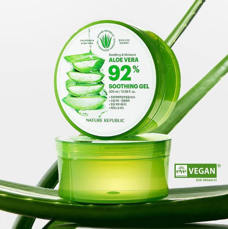 Nature Republic Beruhigendes und feuchtigkeitsspendendes Aloe Vera 92 % beruhigendes Gel 300 ml