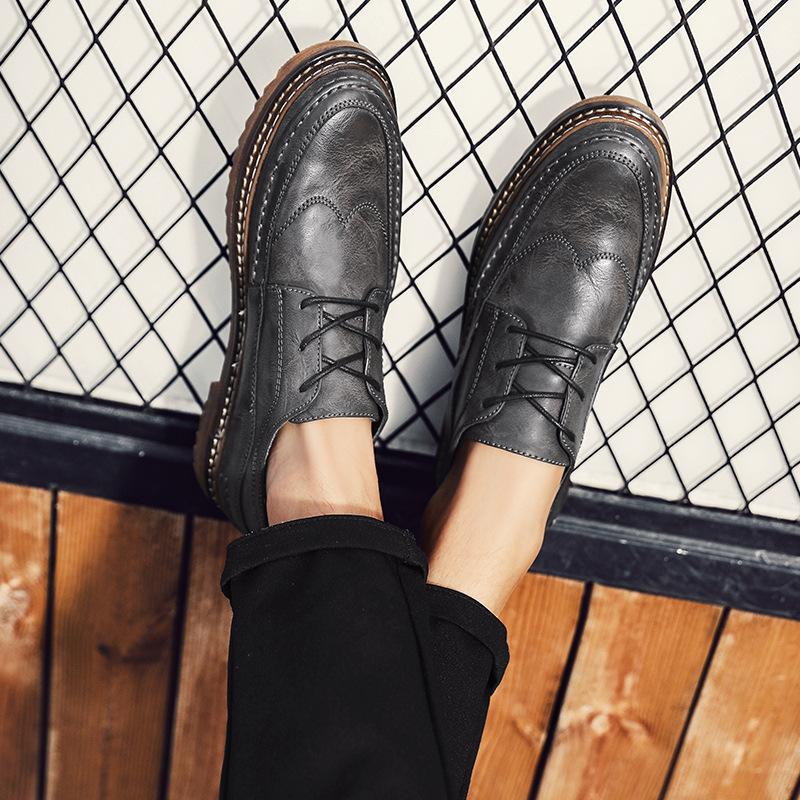 Fashion Designer Formal Men Dress Shoes Male Leather Classic Brogue Shoes Flats Oxfords for Wedding Office Business Dress Shoes
