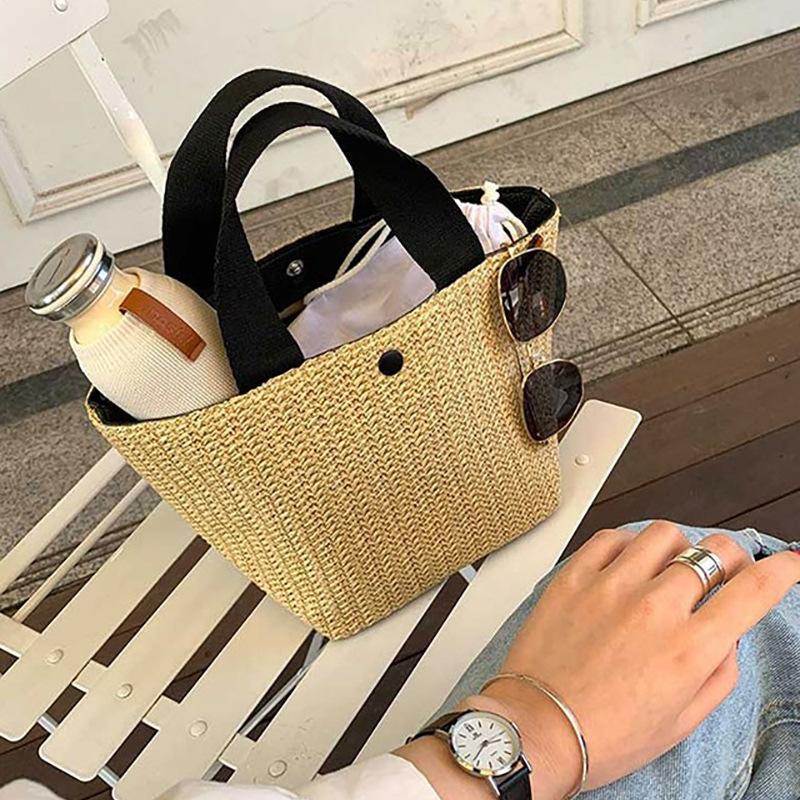 Ruční slaměná proutěná taška pro ženy Korejský nový designový styl Ins Plážová dovolená Letní pastorační vzhled Stylová univerzální pletená taška
