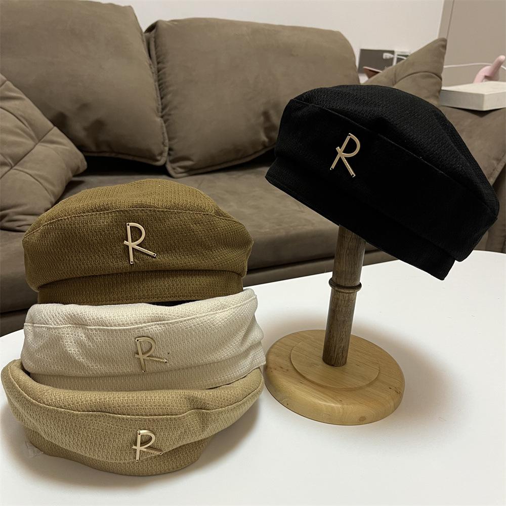 Vintage R Letter Black Beret Painter Hat Women's Versatile Face Small Bud Hat