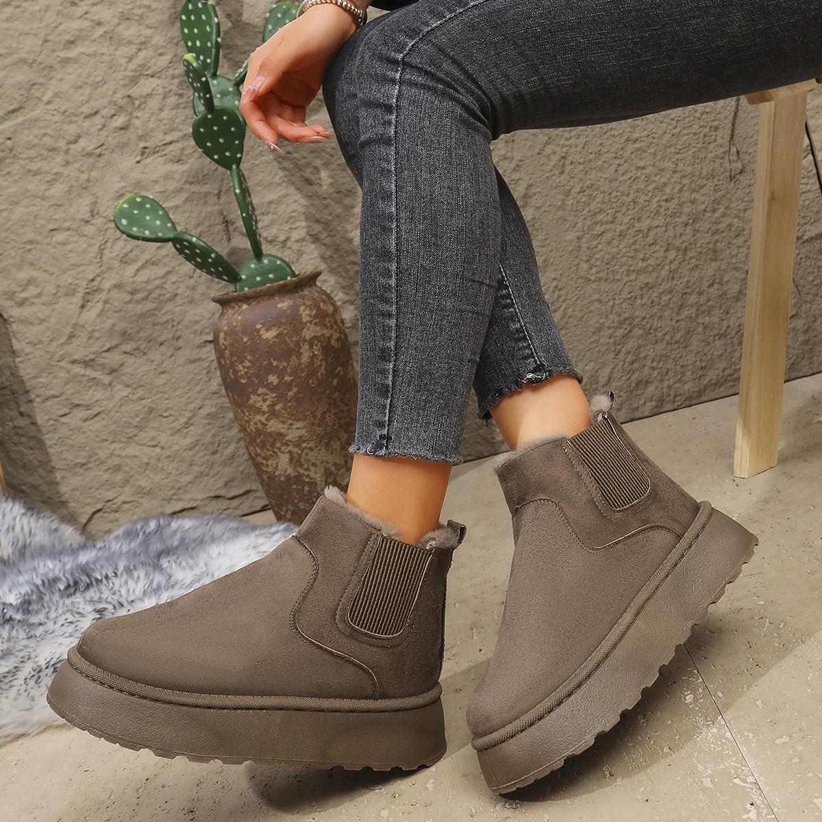 Зимние ботинки женские 2024 новые толстые бархатные большие размеры зимние модные теплые — фото 6