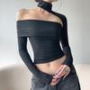 2026 Frühling Schwarzes Langarm-Halter-Off-Shoulder-Bandeau-Top für Damen: Nischen-Hot-Girl-Stil