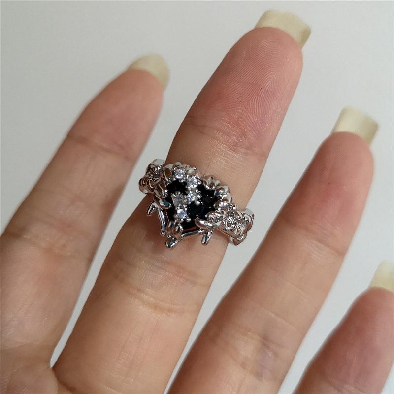 New Fashhhion Punk Dark Vintage Cross Star Heart Open Rings For Women Y2K Style Grunge Goth Accessories Jewelry Gift