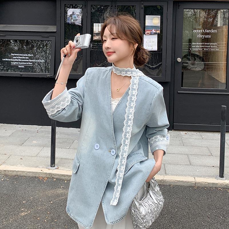 

2025 Women s Spring Lace Ribbon Denim V-Neck Jacket - Casual Loose Fit Fashion Outerwear XL (65-73 kg)