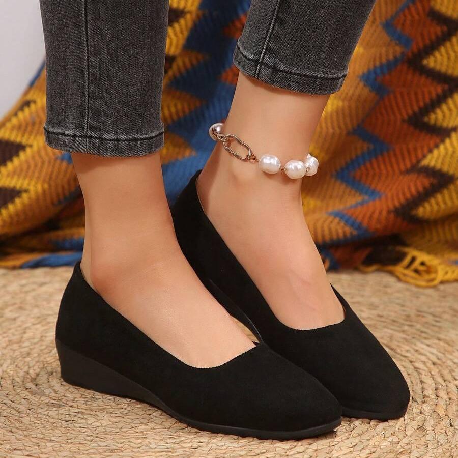 Fashion Women Candy Color Flats Comfortable Sneakers Women Ballet Slip on Flat Boat Shoes Ladies Outdoor Fashion Wedding Shoes Woman