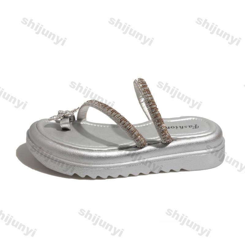 Fashion Summer Women Shoes 2025 New Fashion Comfortable Slip on Butterfly Platform Slippers Outdoor Flat Clip Toe Beach Shoes
