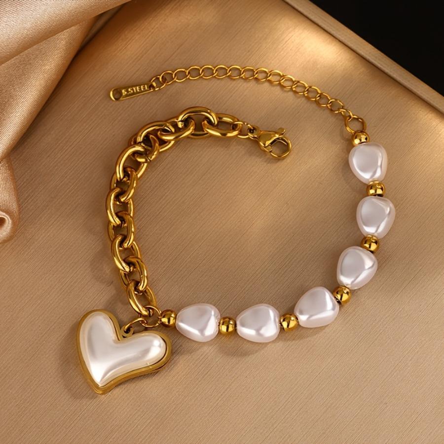 Ein modisches vielseitiges Armband mit Imitation Perlen und barockem Herz | Elegant 18K Goldplattiert, 304 Edelstahl