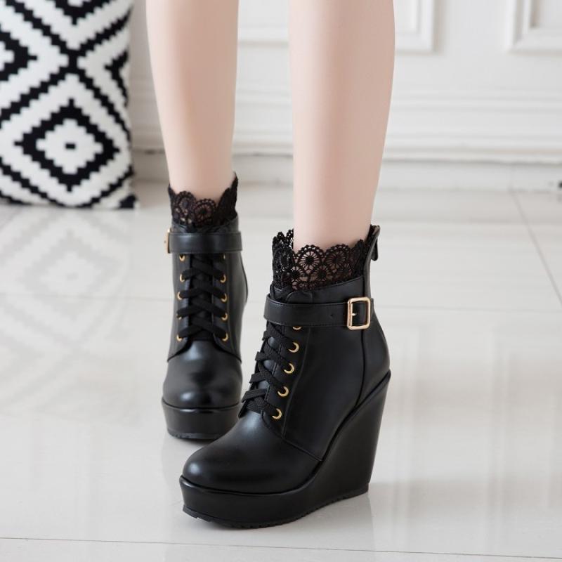 

Женские ботинки в британском стиле до середины икры, уличный стиль, высококачественные ботинки, клиновидный каблук 11,5 см, металлическая отделка, для улицы, для вечеринки, женская обувь 39 чёрный