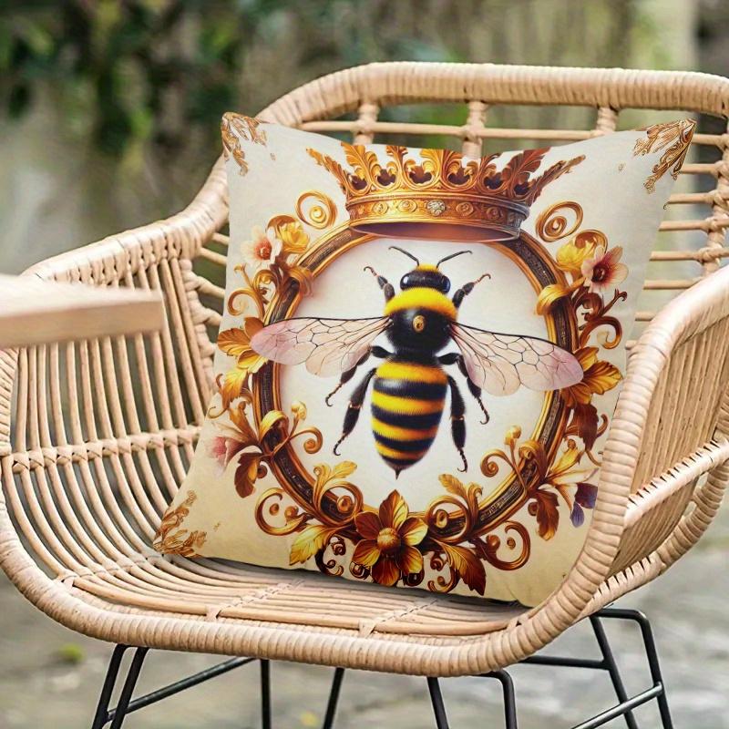 One Cushion Cover Featuring Royal Bees, Designed With A Festive Theme And Equipped With A Hidden Zipper, Suitable For Sofas, Liv