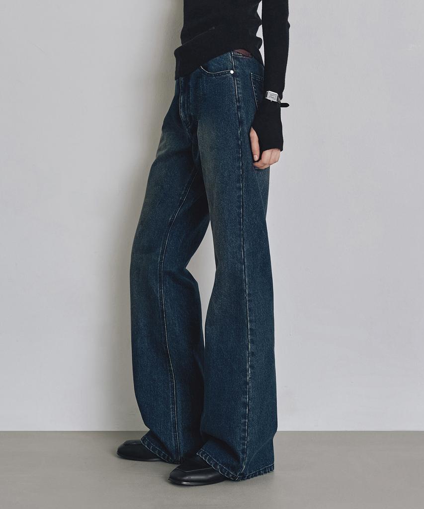 Keoseuteomeokeullagumeon Loose Fit Bootcut Denim Pants Black Cowpt002Black