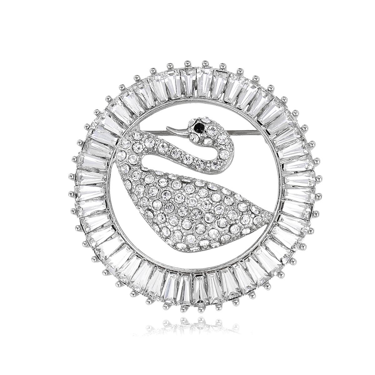 

Стильная брошь в виде лебедя: Элегантный, Легкий, Универсальный Значок на Лацкан для Любого Наряда