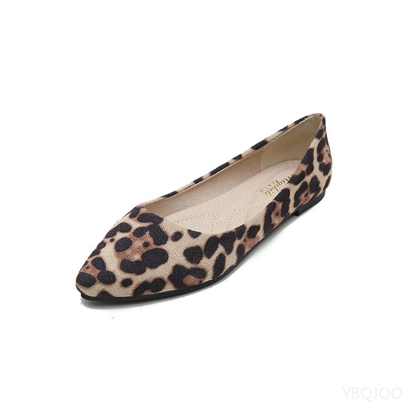 2025 Fashion leopard print Flats Sharp pointed comfort Women's Shoes Suede shallow mouth Loafers Casual light mom shoes Mujer