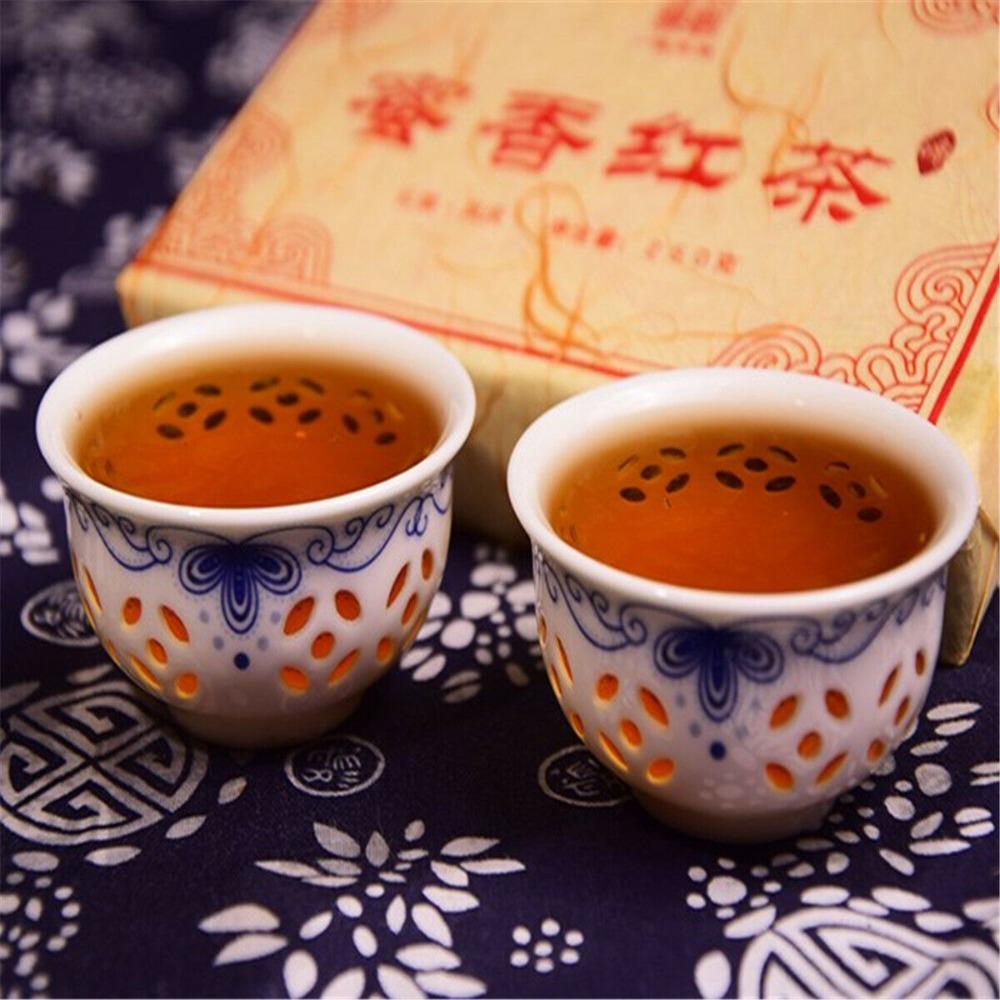 Yunnan Lianhong Brick Fengqing Dian Red Compressed Tea Black Tea 250g