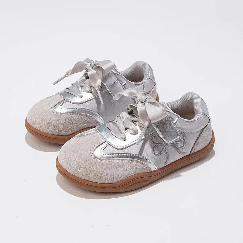 

Children s Board Shoes Four Seasons Models Casual Girls Sneakers Two-Color Non-slip Round Head Cute Casual Lace-up Kid s Shoes 36