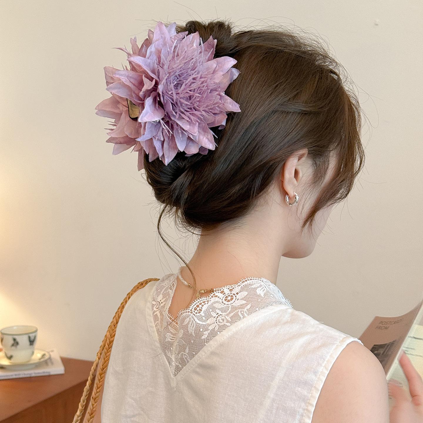 

Оригинальная Цветок Морского Ежа Фиолетовый Супер Бессмертный Зажим для Волос Зеркало Атмосферы Фотография Имитация Головного Убора Держатель Диска Зажим Женский