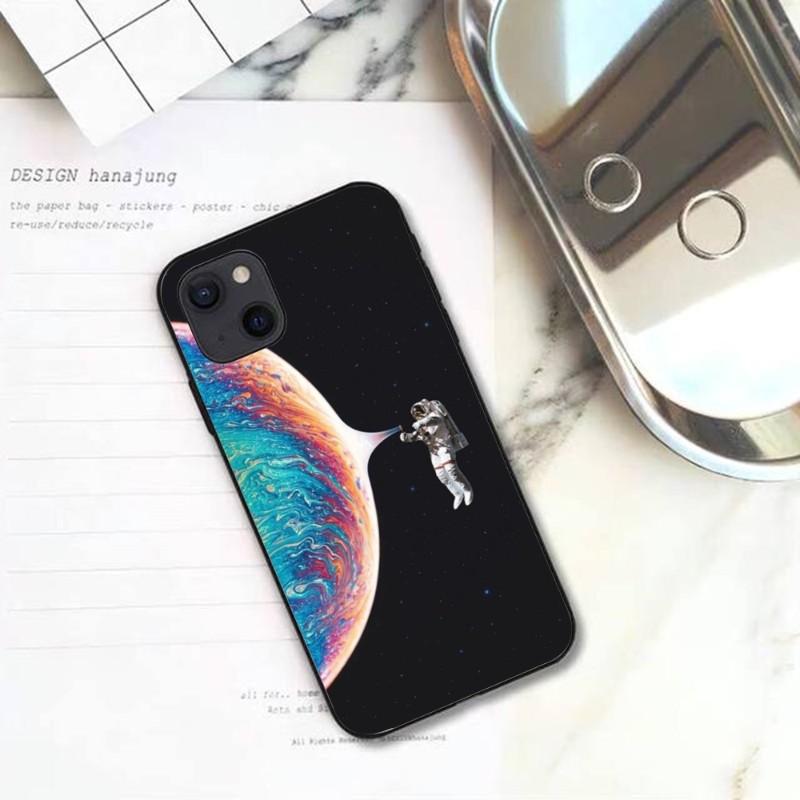 Cute Cartoon Astronaut Star Space Phone Case For IPhone 13 12 11 XS X 8 7 6 Plus Mini Pro Max SE 2022 Soft Black Phone Cover