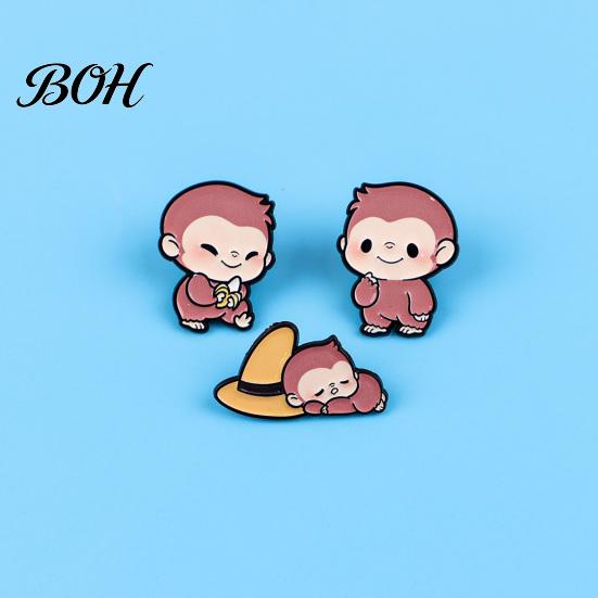Monkey Pin Brooch Pin, Enamel Design Lapel Bright Color Outfit Badge with Banana Accessory Standard Safety Lightweight for Clothes Bags Hats Scarves