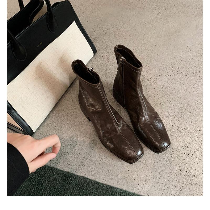 

Autumn and winter new Martin boots square head leather thin short boots thick heel thick sole small ankle boots children 35 коричневый