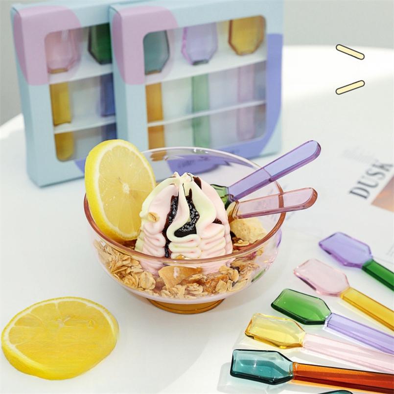 Creative Color Dessert Glass Small Spoon High Temperature Cute Oatmeal Yogurt Round Spoon Coffee Mixing Spoon