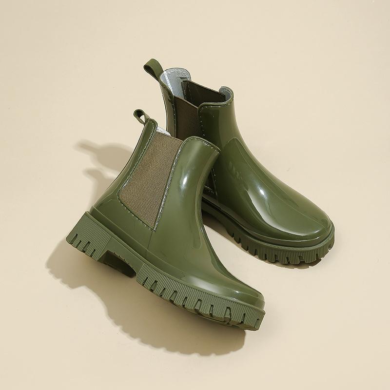 Rain Shoes Women's New Waterproof and Non-slip Water Shoes Thickened Wear-resistant Rain Boots Medium Tube Fashion Boots Rubber Shoes