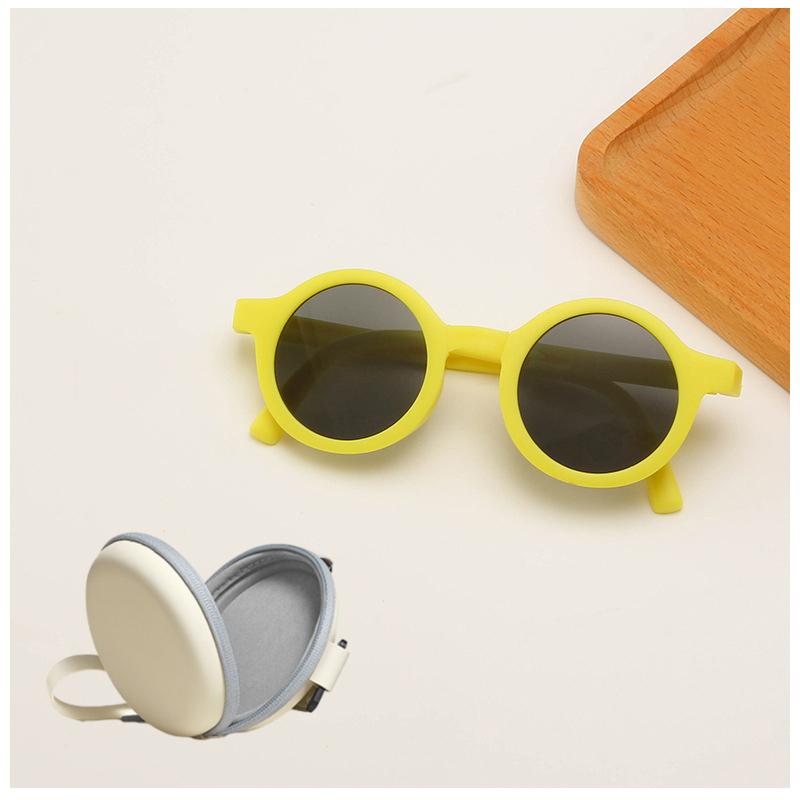 Toddler Folding Foldable Sunglasses Cute Round Sunglasses Bulk Toddler Glasses for Kids Boys Girls Beach Outdoor Sport