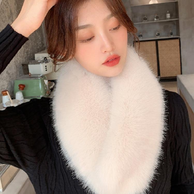 Invisible Fix Clip Scarf for Girls Winter Plush Scarf for Students Dopamine Look